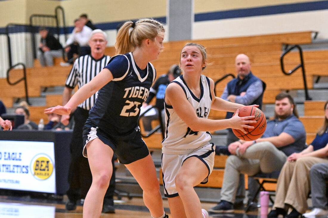 Bald Eagle girls drop to 0-3 with tough loss to Hollidaysburg | News,  Sports, Jobs - The Express